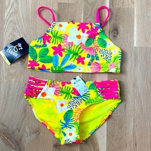 🦀NWT!! ART CLASS bathing suit🦀